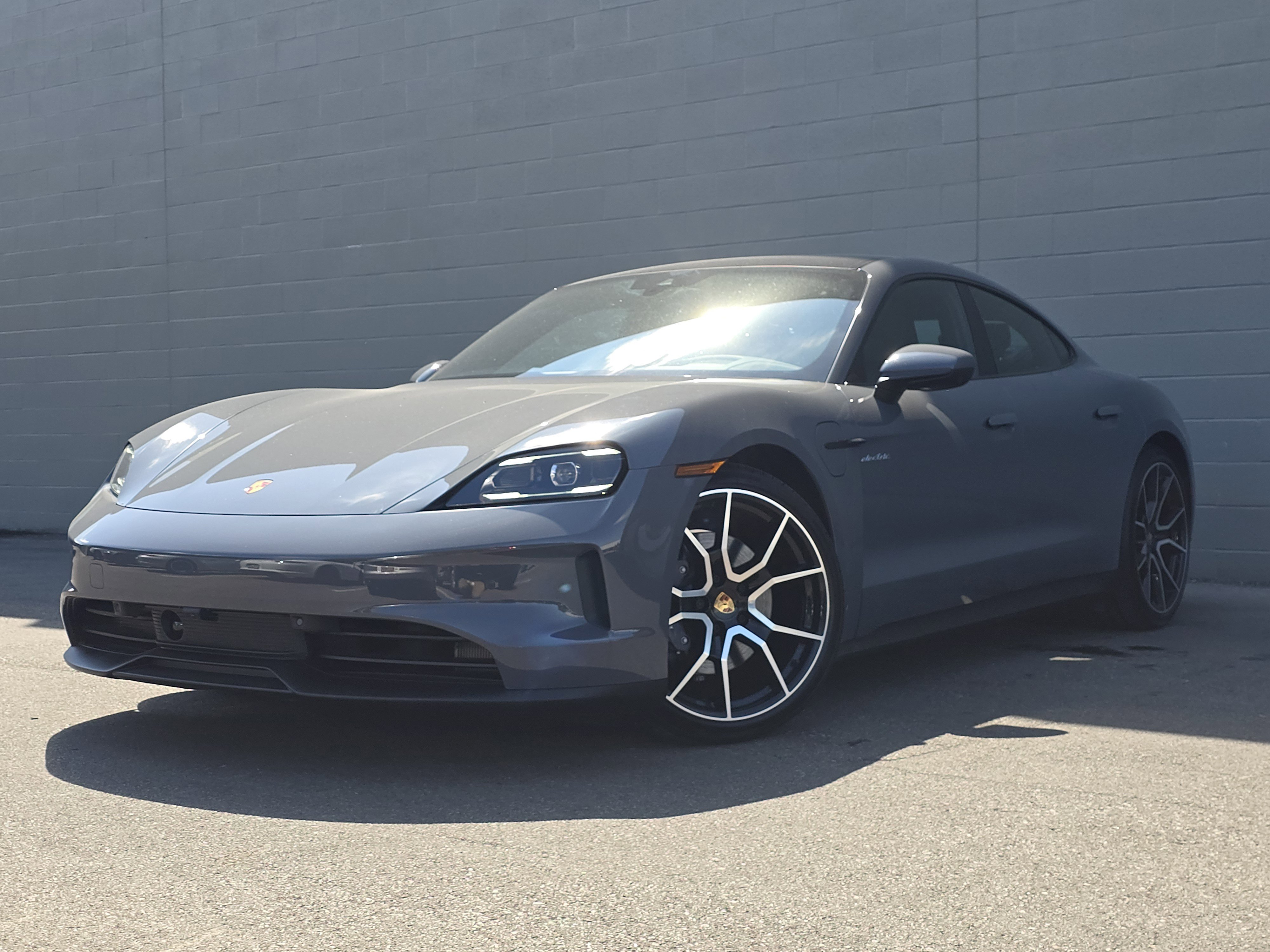 New 2025 Porsche Taycan