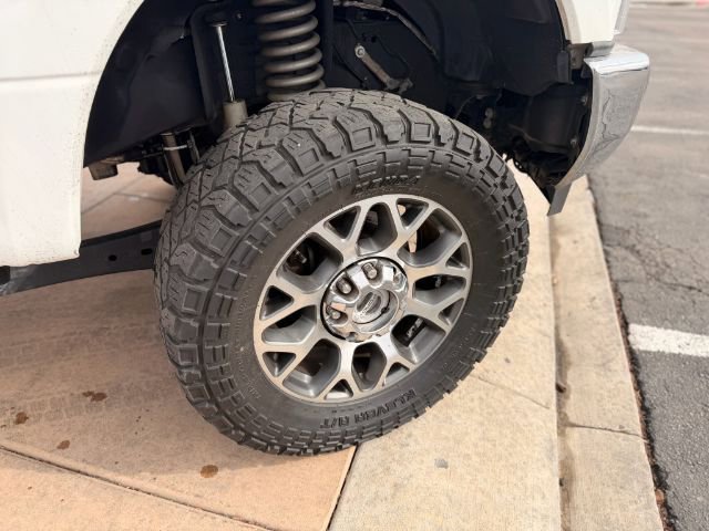 Used 2021 Ford F250 Lariat w/ Lariat Value Package image 12