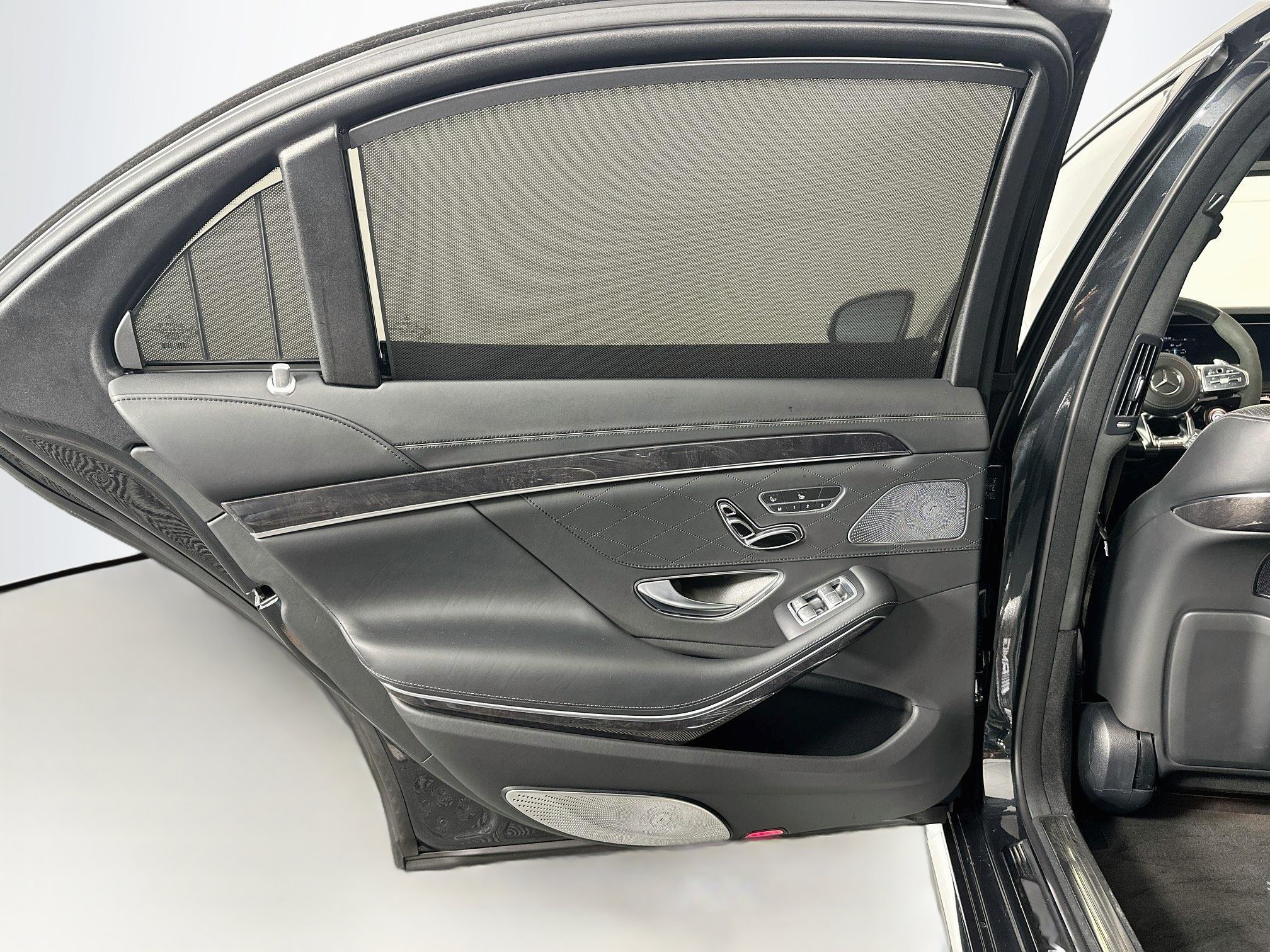 Used 2018 Mercedes-Benz S 63 AMG S 4MATIC Sedan image 28