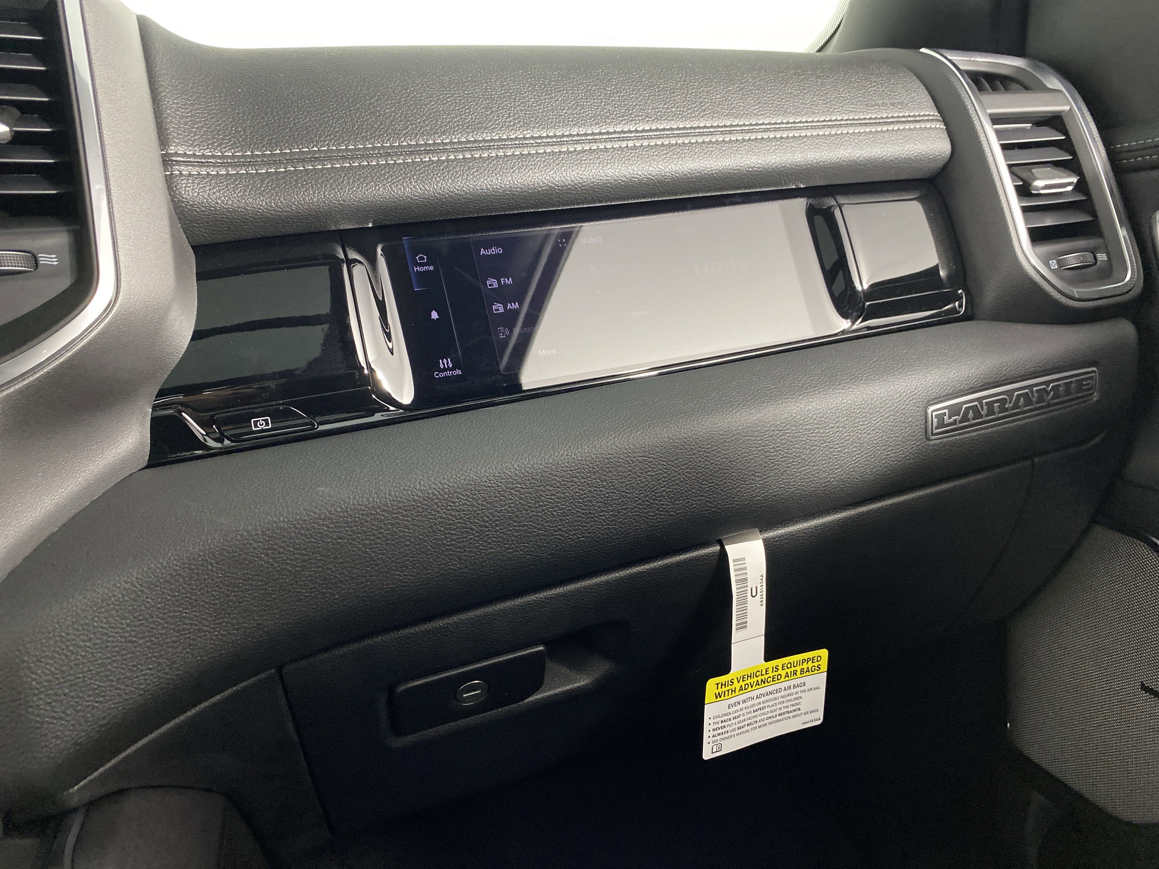 New 2026 RAM 1500 Laramie w/ Night Edition image 32