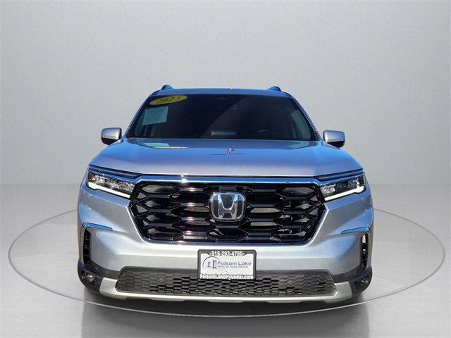 Used 2023 Honda Pilot Touring image 2
