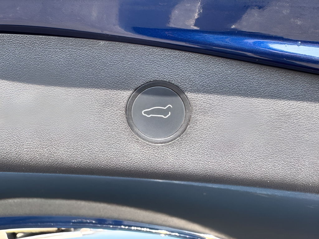 Used 2021 Tesla Model 3 Long Range AWD/4WD image 34