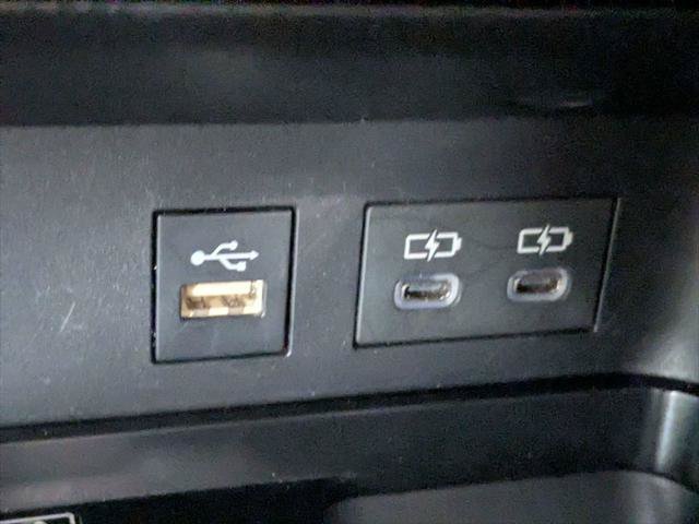 Used 2025 Toyota Camry SE FWD image 20