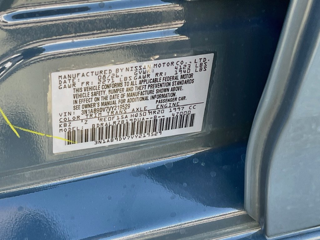 New 2027 Nissan Sentra SR FWD image 30
