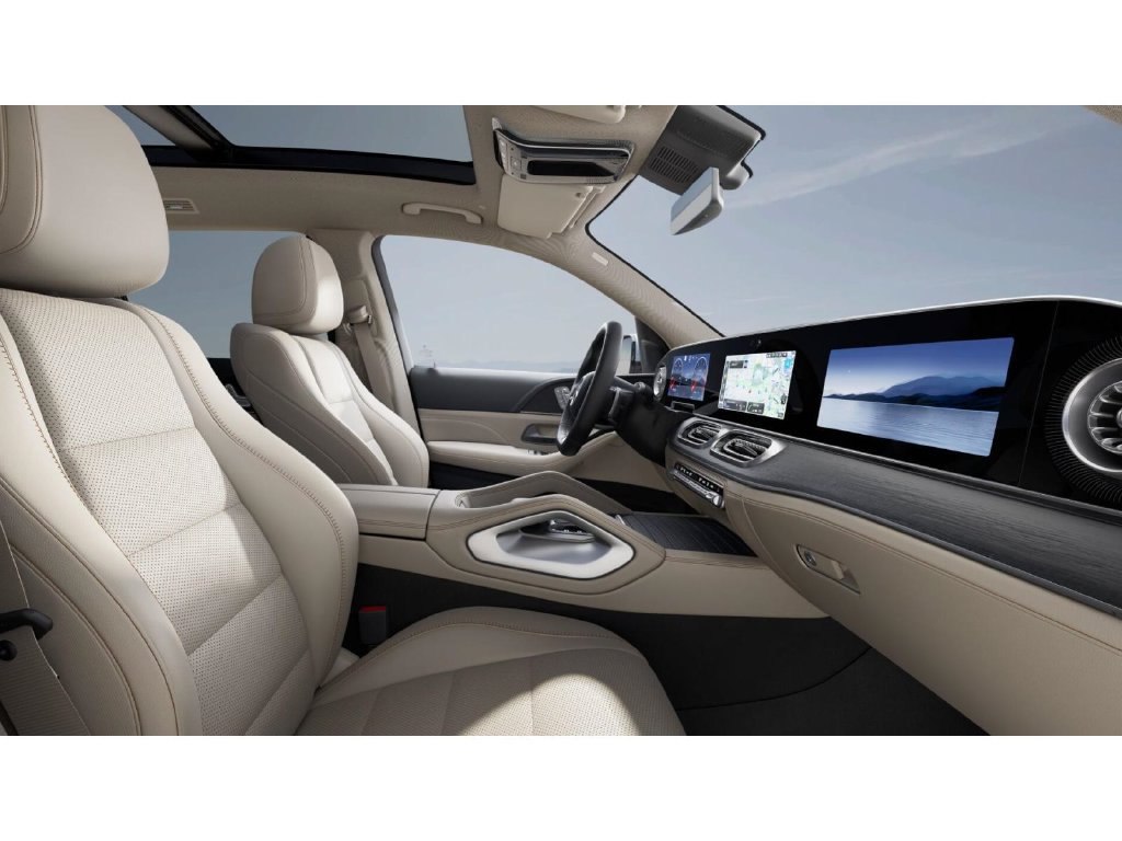 New 2027 Mercedes-Benz GLS 450 4MATIC image 4