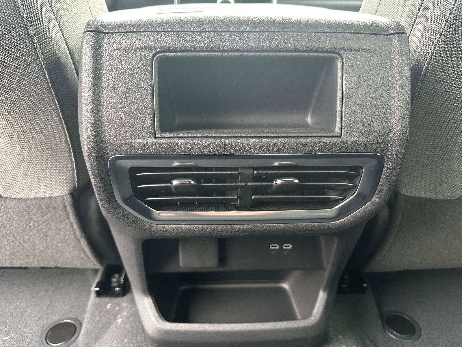 New 2026 GMC Sierra EV Elevation image 29