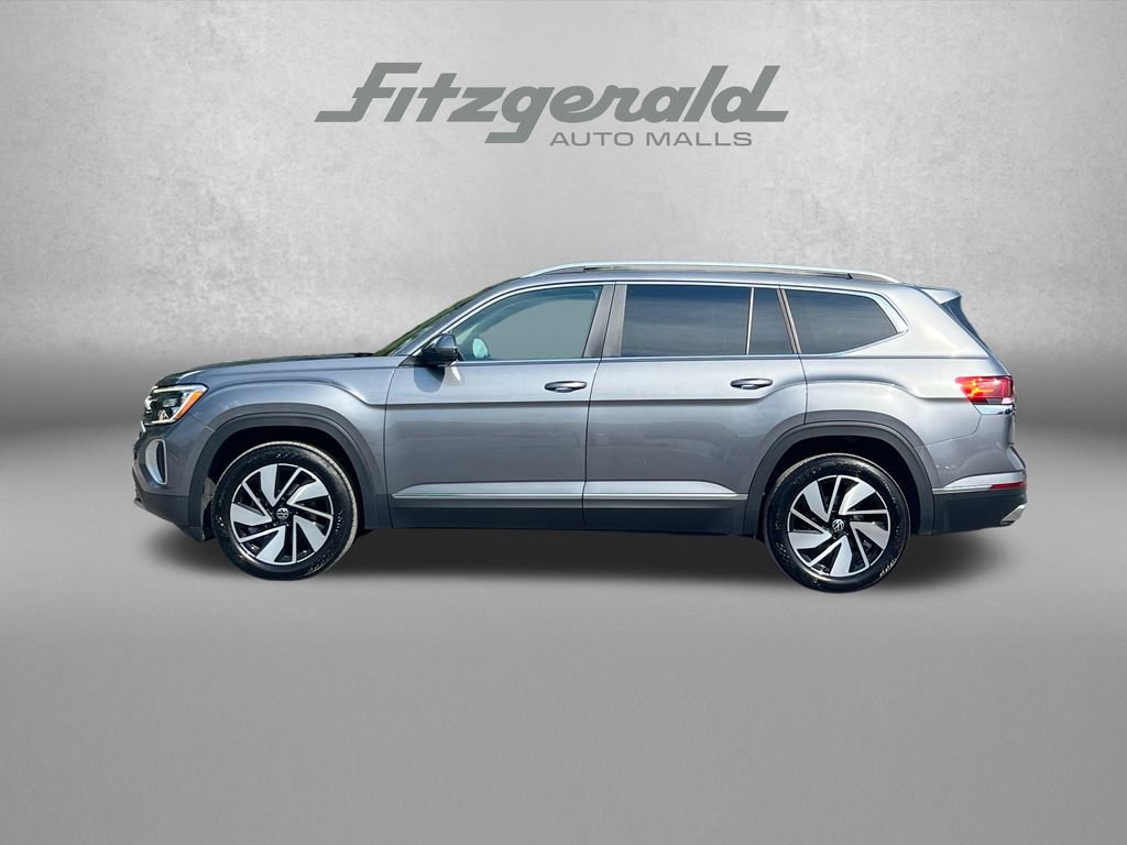 Used 2024 Volkswagen Atlas SEL AWD/4WD image 5