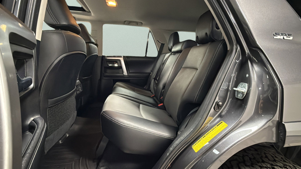 Used 2014 Toyota 4Runner SR5 Premium image 40