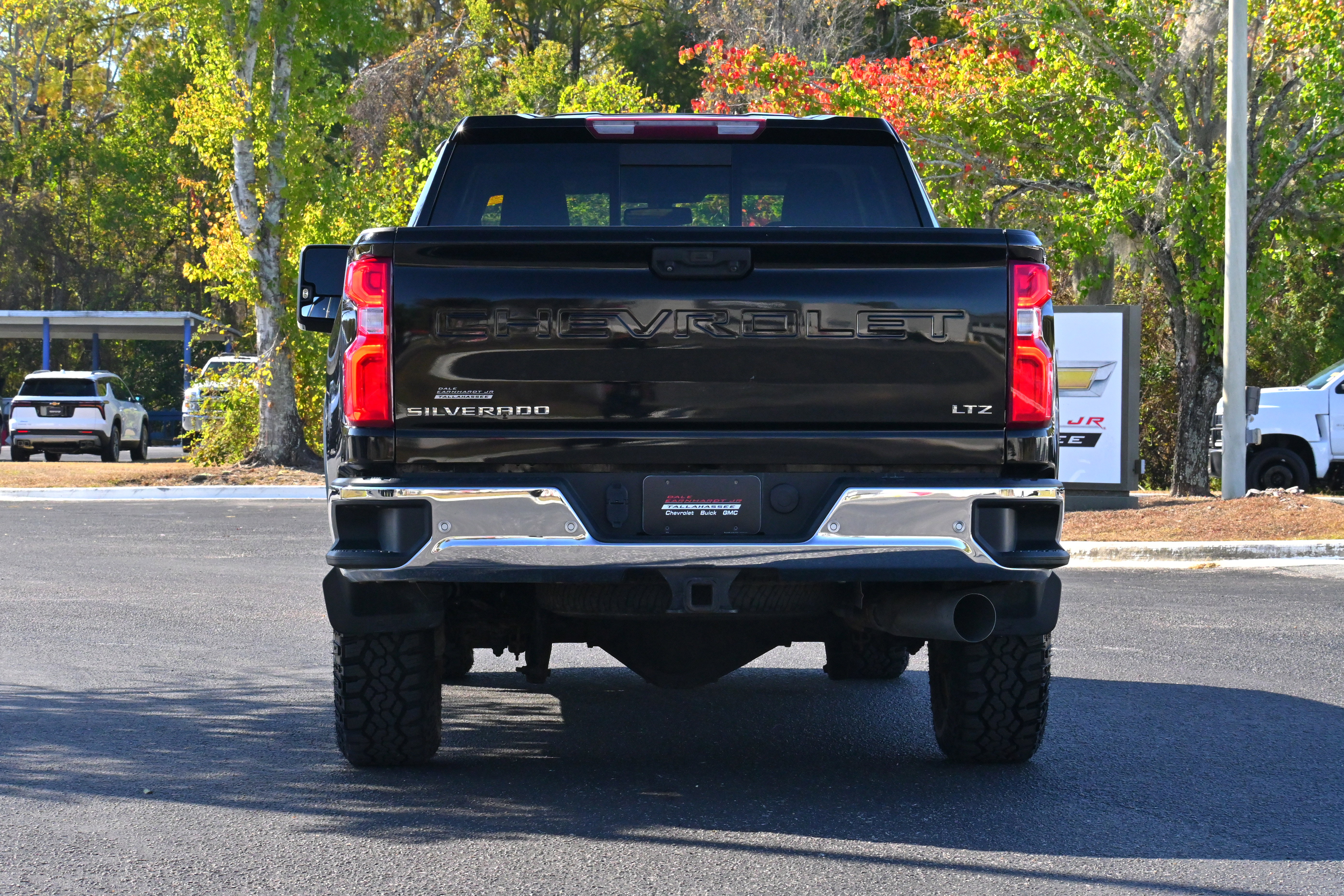 Used 2020 Chevrolet Silverado 2500 LTZ w/ LTZ Plus Package image 30