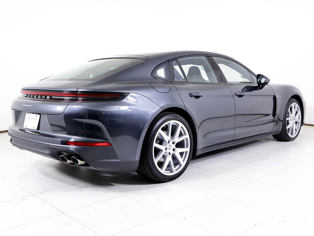 Certified 2025 Porsche Panamera 4 AWD/4WD image 30