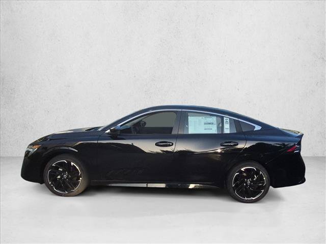 New 2026 Nissan Sentra SR w/ SR Premium Package FWD image 5