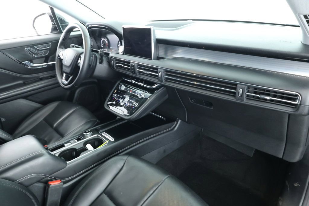 Used 2022 Lincoln Corsair AWD w/ Equipment Group 101A image 22