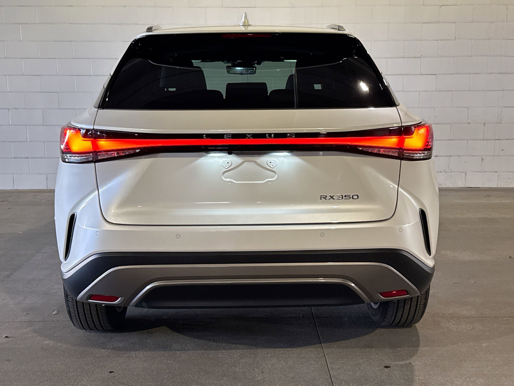 Used 2024 Lexus RX 350 Premium Plus image 8