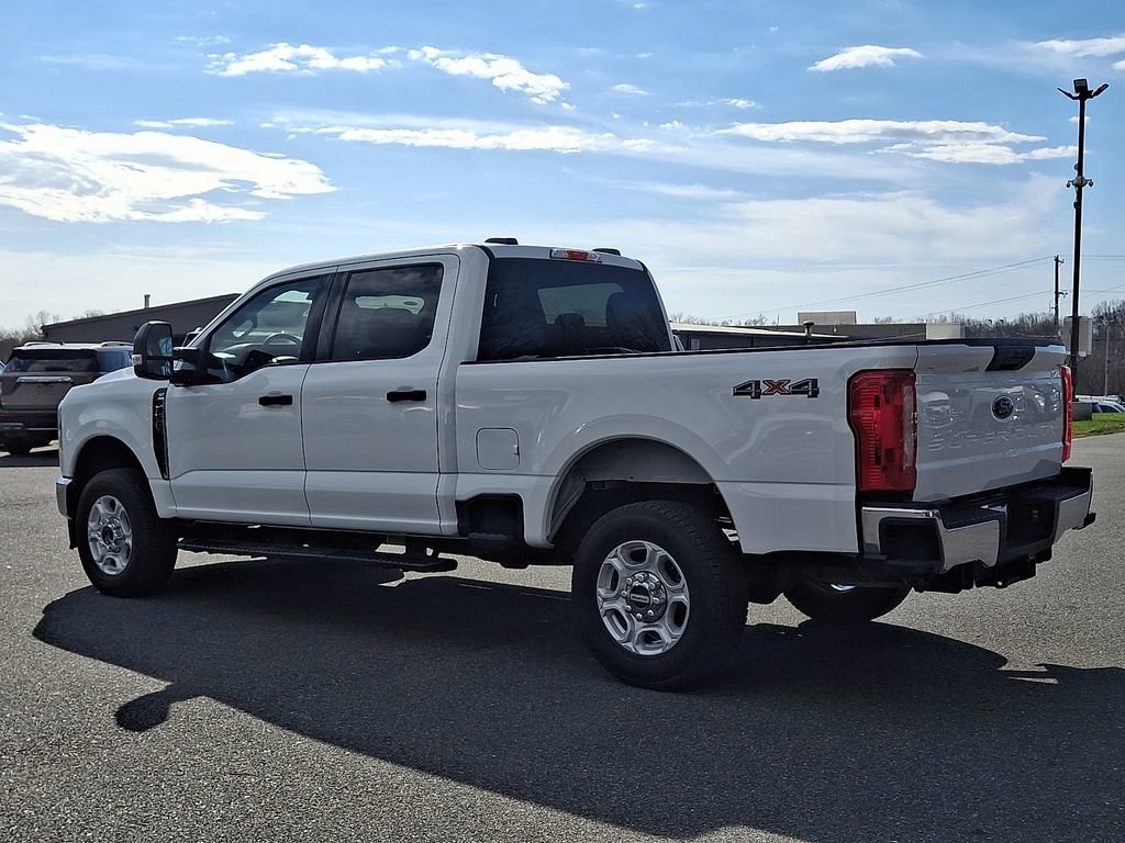 Used 2025 Ford F250 XLT image 4
