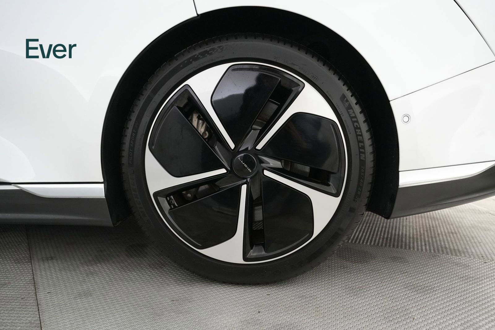 Used 2023 Lucid Air Pure AWD/4WD image 9