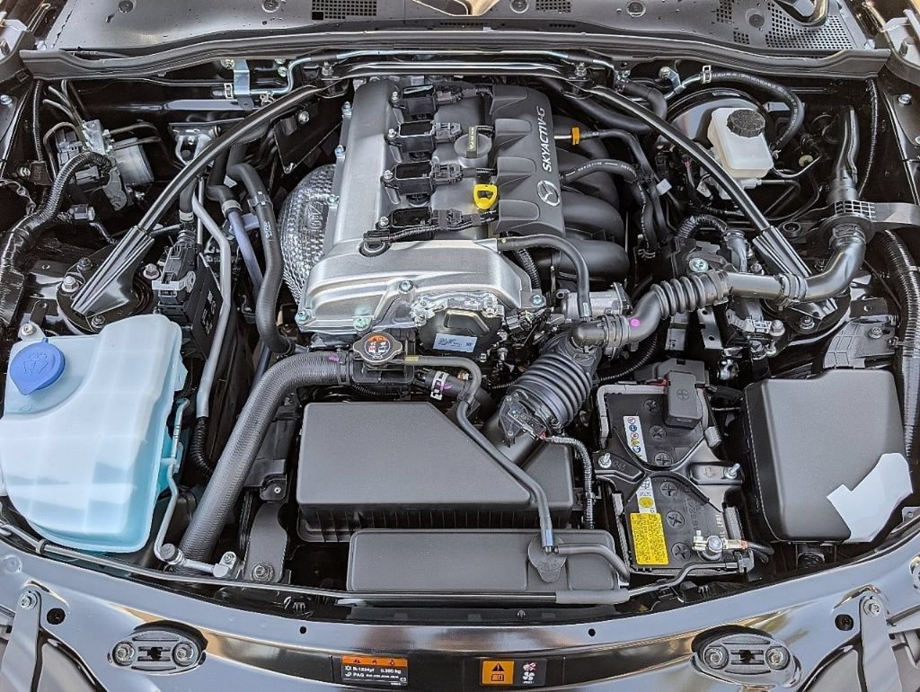 New 2026 MAZDA MX-5 Miata RF Grand Touring w/ Appearance Package RWD image 19