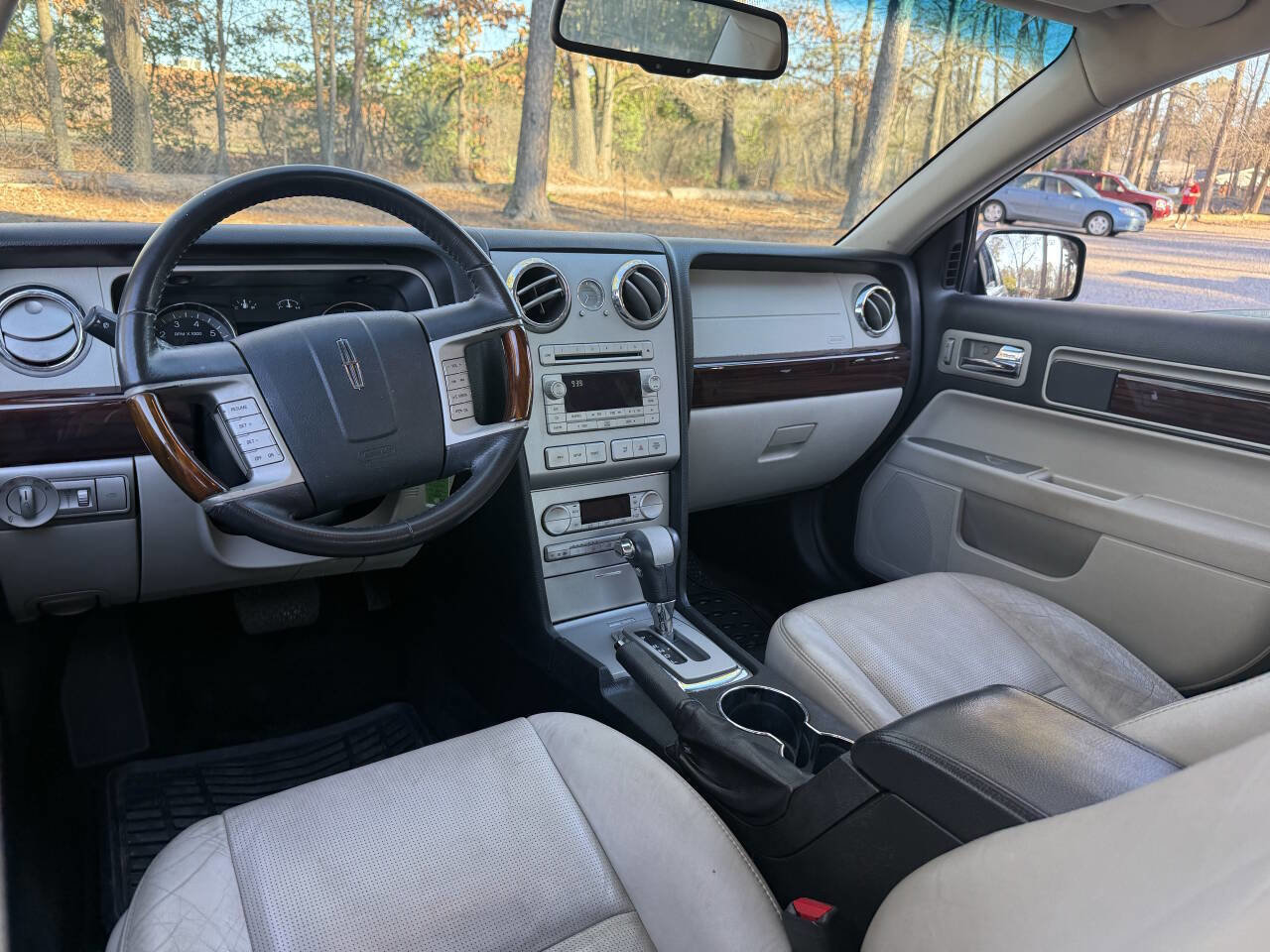 Used 2008 Lincoln MKZ image 20