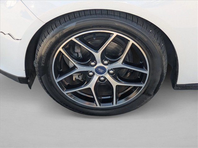 Used 2018 Ford Focus SEL FWD image 21