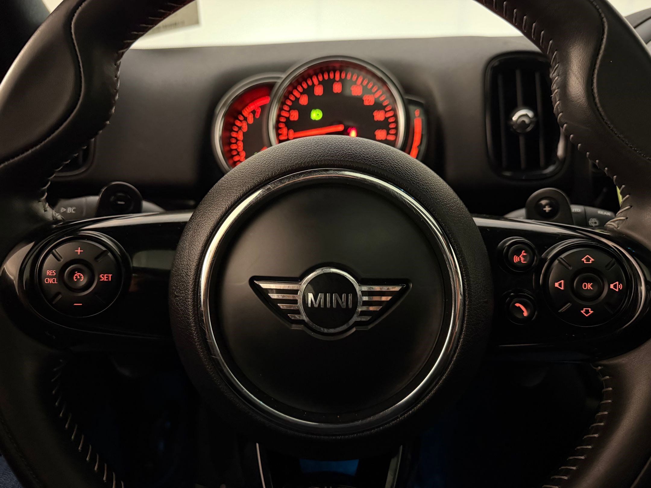 Used 2019 MINI Cooper Countryman S w/ Yin Yang Edition AWD/4WD image 18