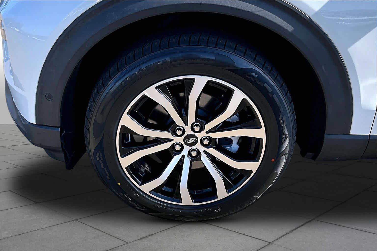 Used 2020 Ford Explorer ST AWD/4WD image 10