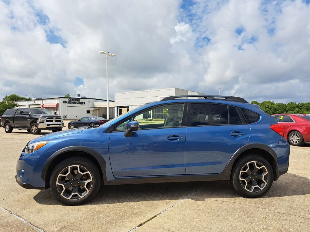Used 2015 Subaru Crosstrek 2.0i Limited w/ Popular Package #2 AWD/4WD image 3