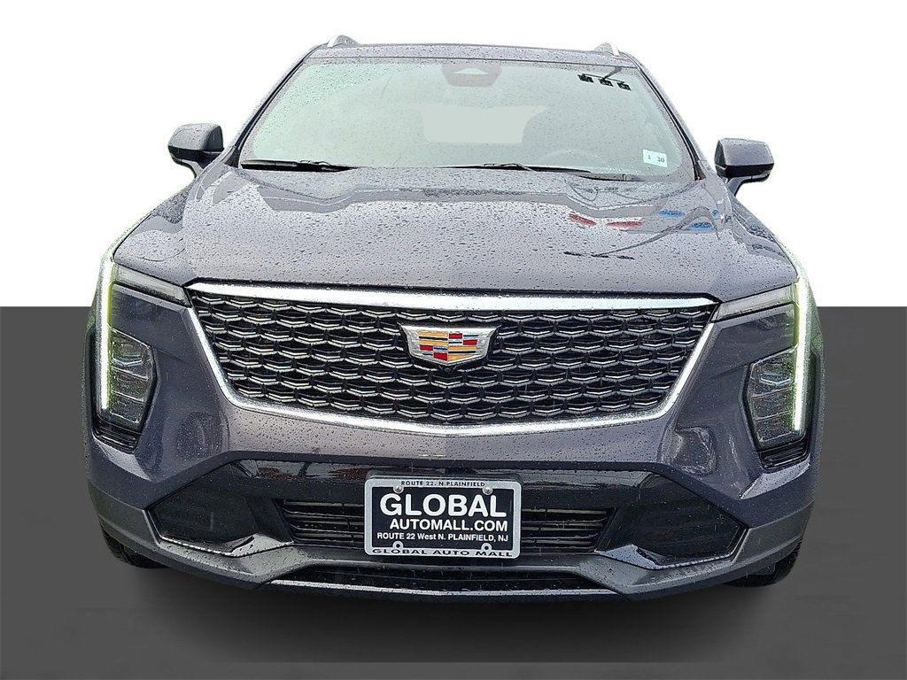 Used 2025 Cadillac XT4 Premium Luxury w/ Cold Weather Package image 2