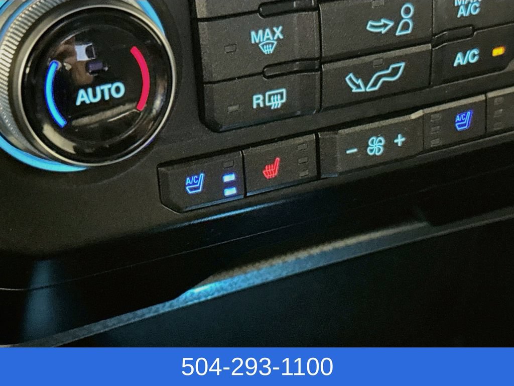 Used 2017 Ford F150 Lariat w/ Equipment Group 502A Luxury AWD/4WD image 21