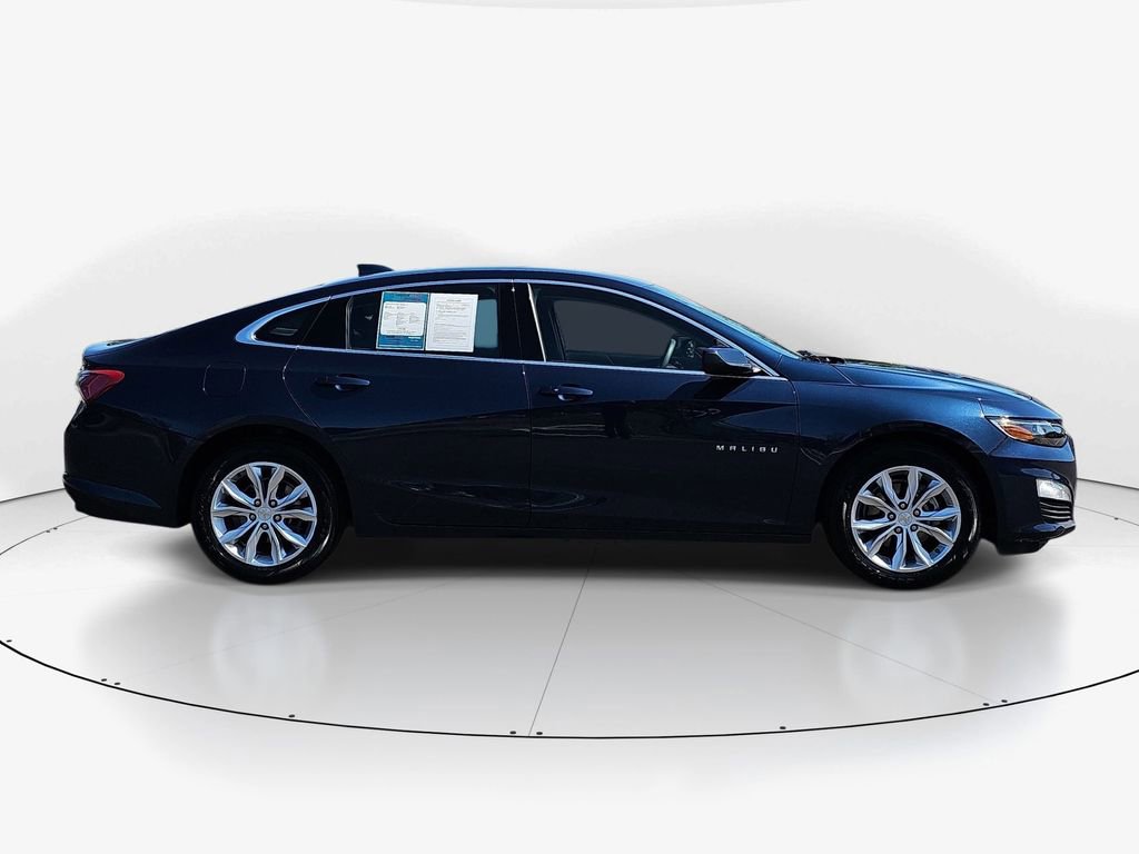 Used 2021 Chevrolet Malibu LT image 4