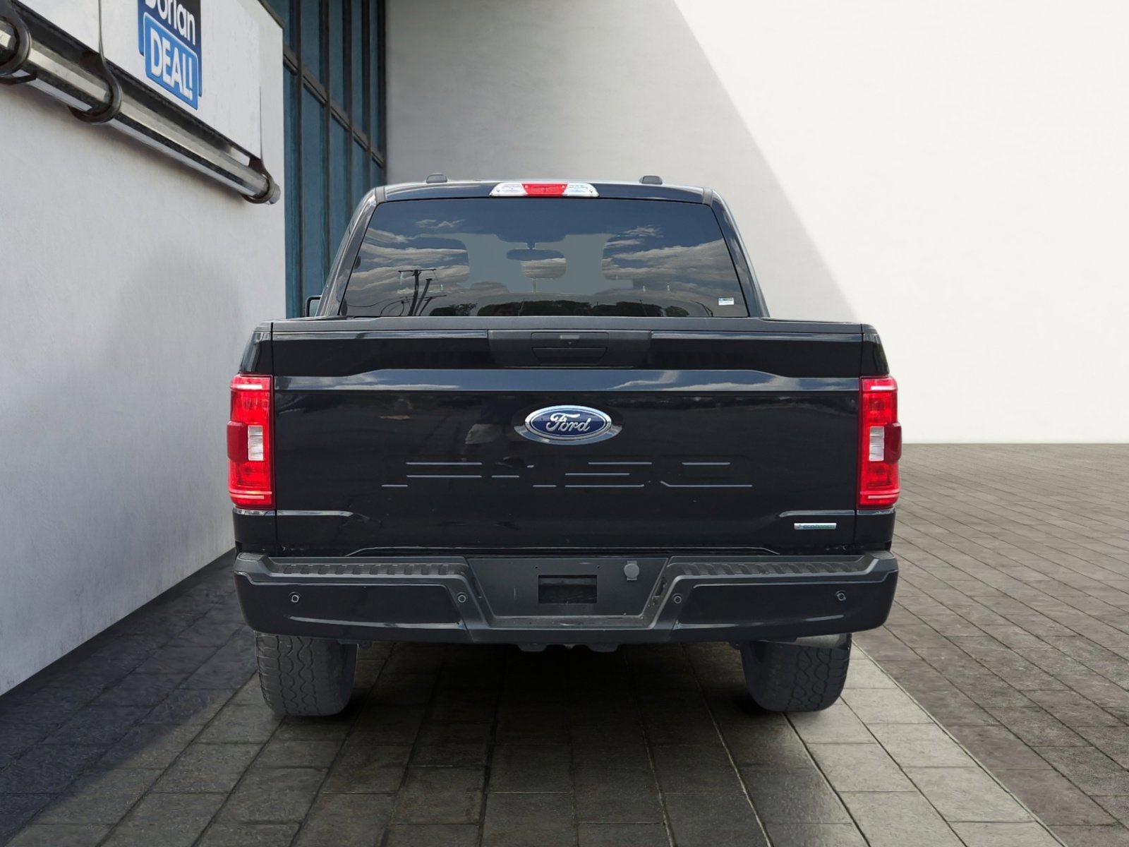 Used 2023 Ford F150 XL w/ STX Appearance Package AWD/4WD image 4