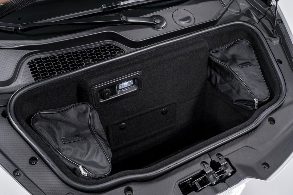 Used 2023 Lamborghini Huracan Tecnica image 43