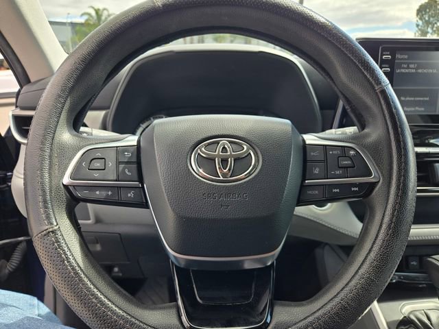 Used 2021 Toyota Highlander L FWD image 20