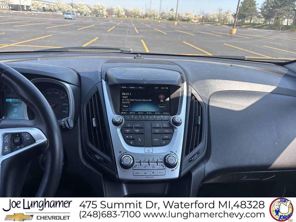 Used 2017 Chevrolet Equinox LT w/ Convenience Package AWD/4WD image 14