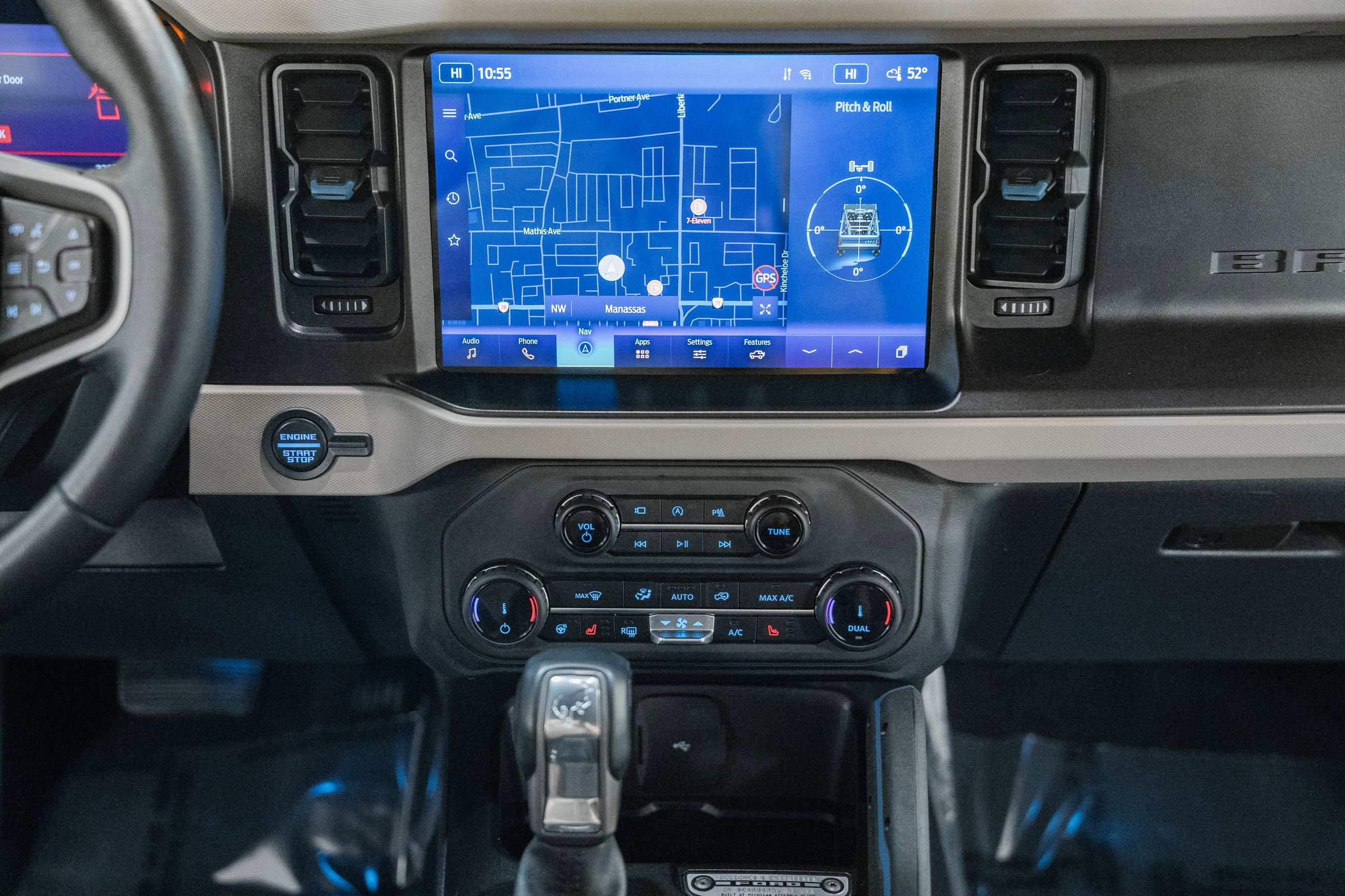 Certified 2022 Ford Bronco Wildtrak image 26