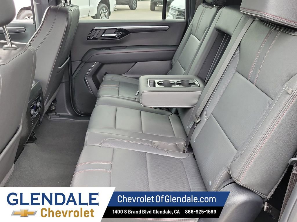 Certified 2025 Chevrolet Suburban RST image 22