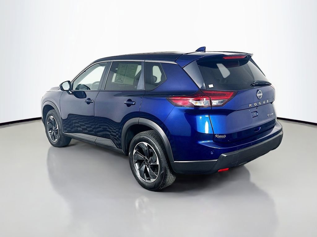 Used 2024 Nissan Rogue SV image 5