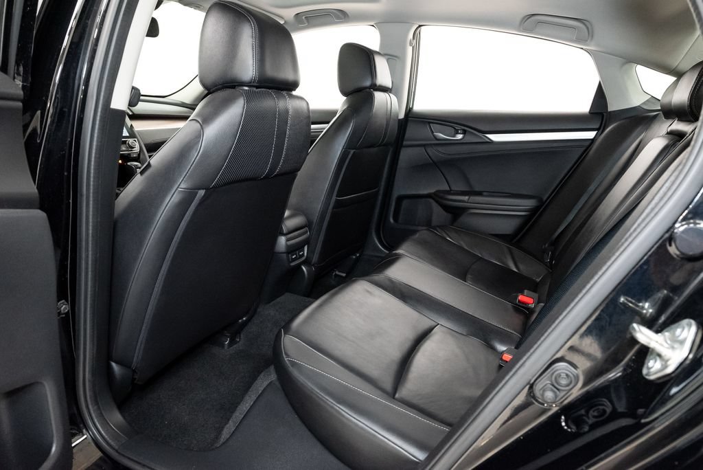 Used 2016 Honda Civic Touring image 22