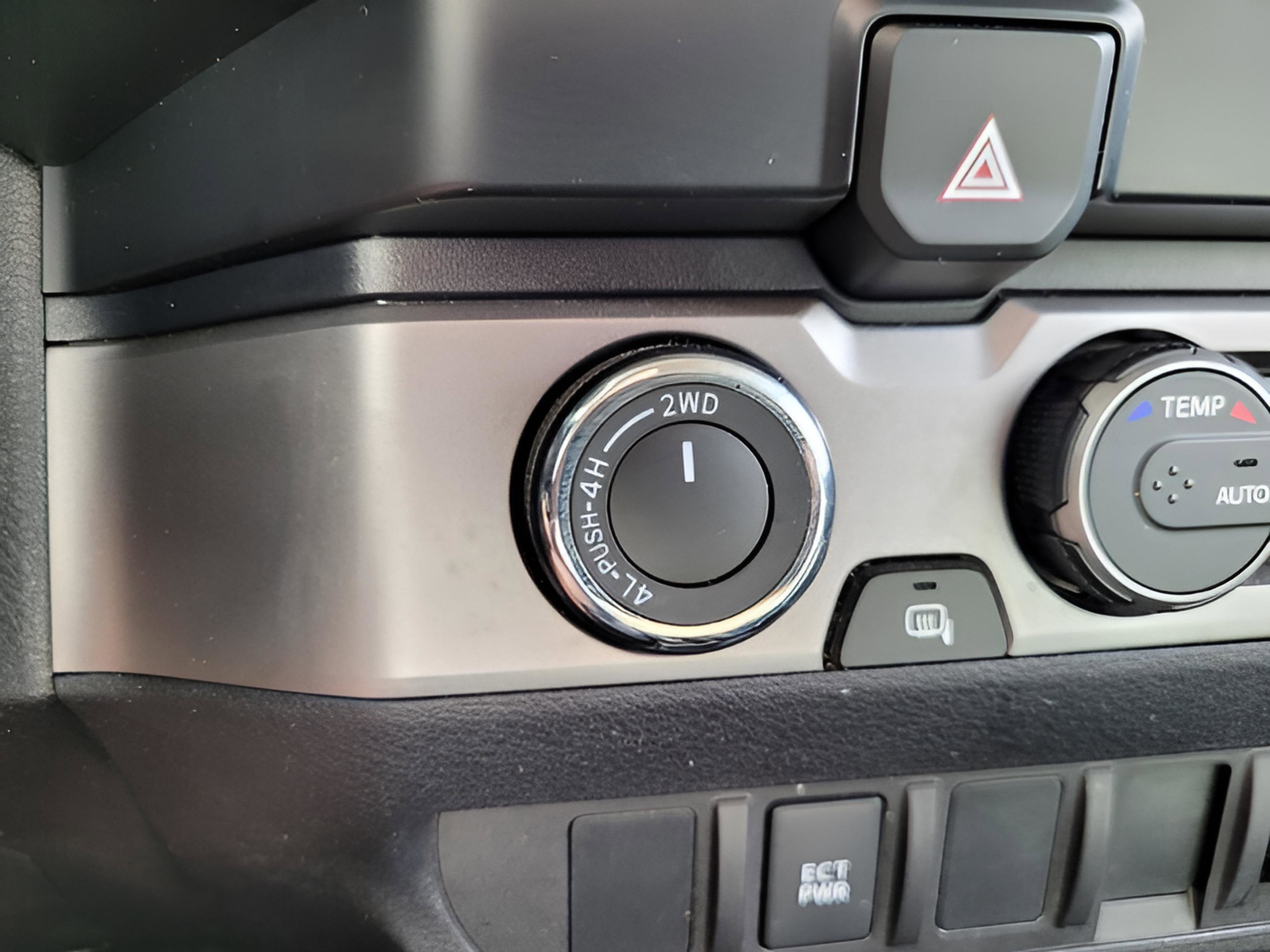 Used 2022 Toyota Tacoma SR image 21