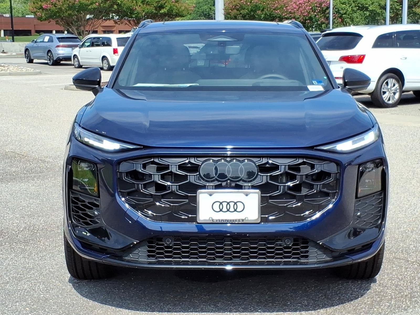 New 2026 Audi Q3 quattro 2.0T AWD/4WD image 2