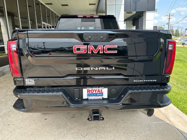 New 2026 GMC Sierra 2500 Denali w/ Denali Reserve Package AWD/4WD image 6
