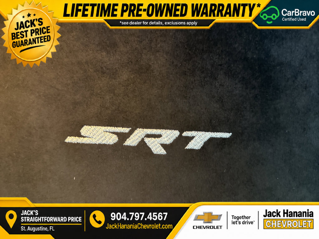 Used 2015 Dodge Challenger SRT RWD image 22