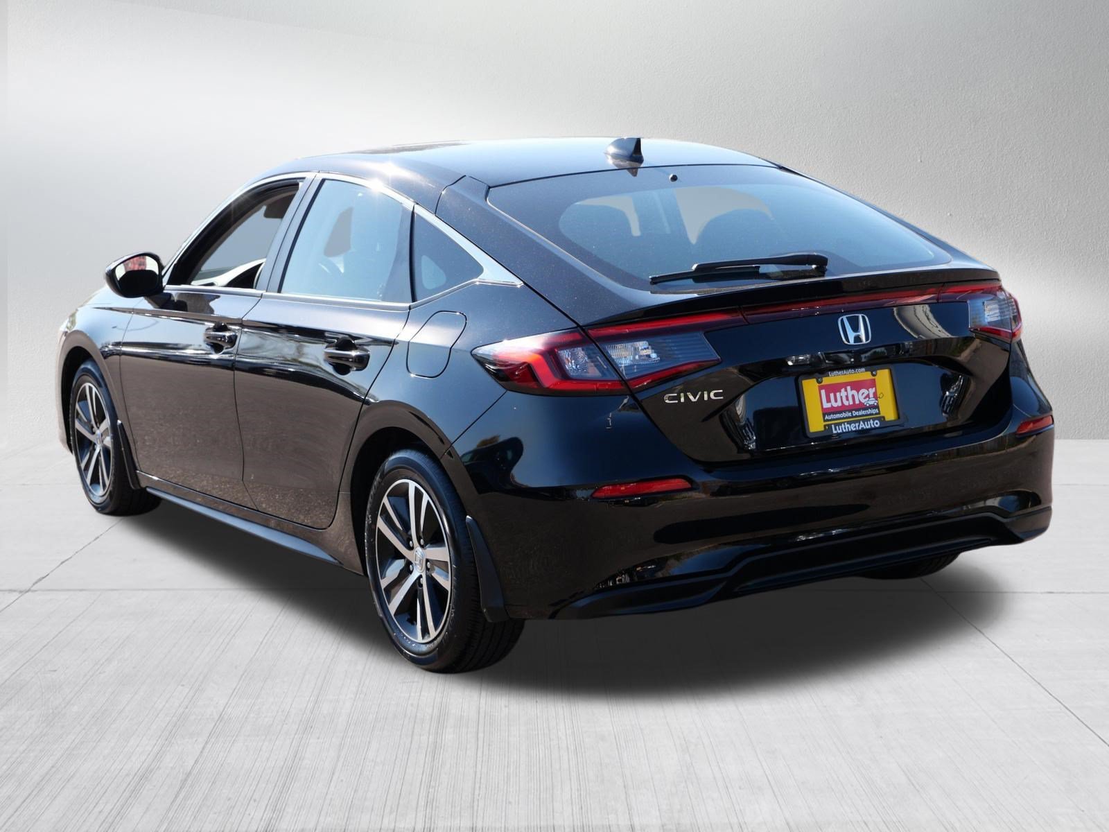 Used 2024 Honda Civic LX image 5