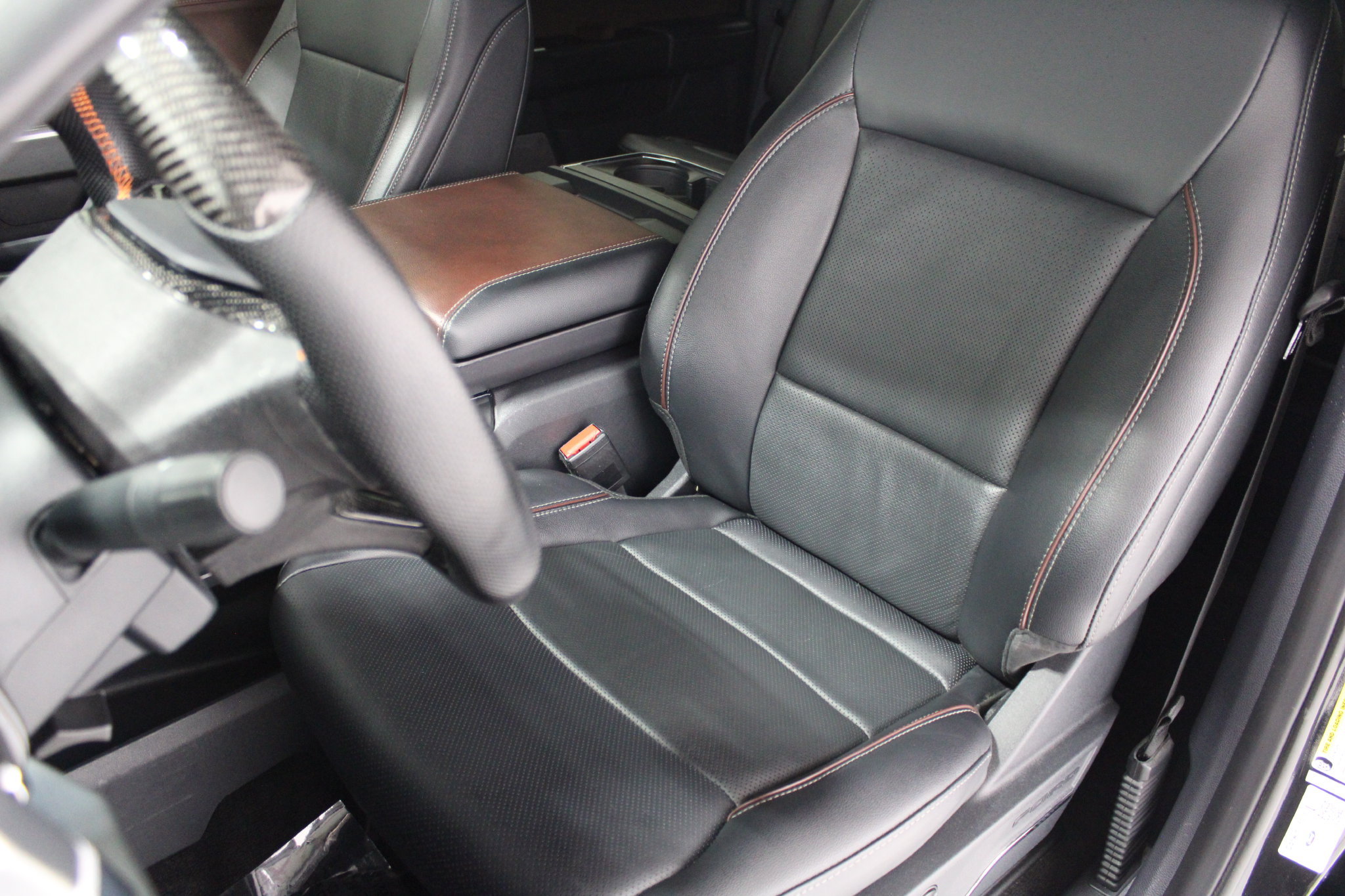 Used 2022 Ford F150 Lariat AWD/4WD image 15