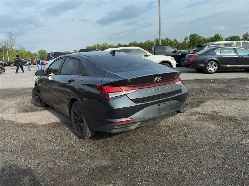 Used 2021 Hyundai Elantra SEL FWD image 7