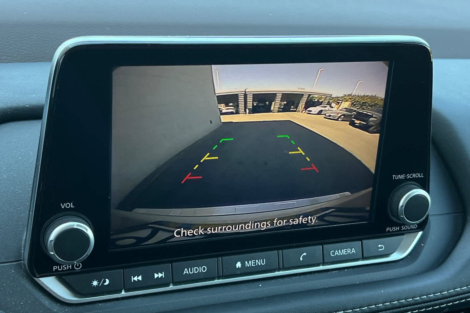 Used 2023 Nissan Rogue SV FWD image 20