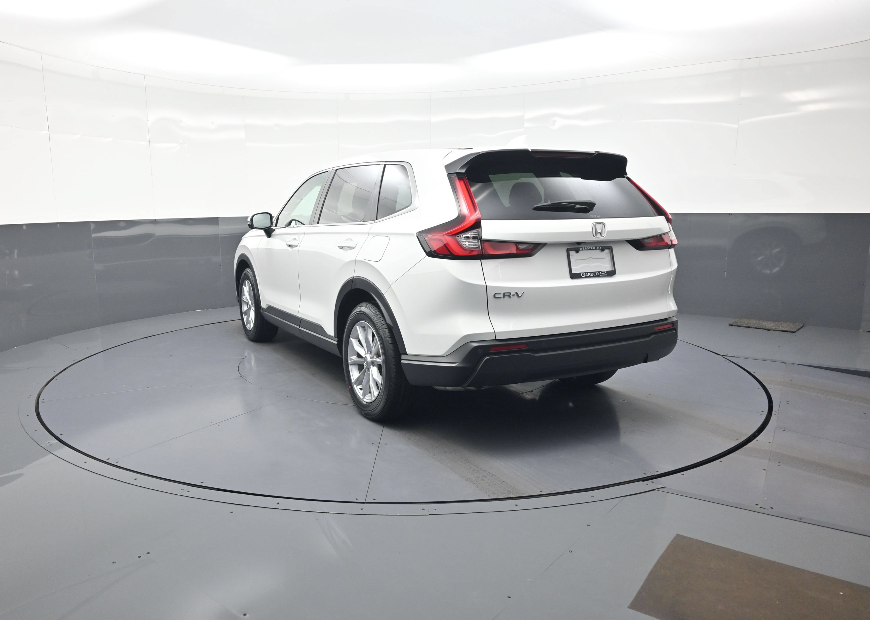 Used 2024 Honda CR-V EX-L image 5
