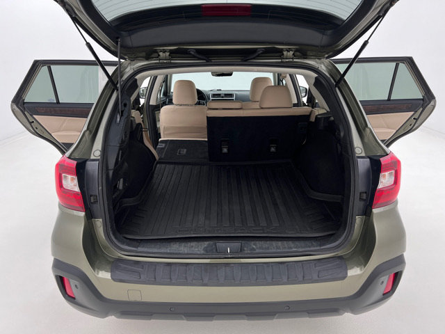 Used 2018 Subaru Outback 2.5i Limited AWD/4WD image 25