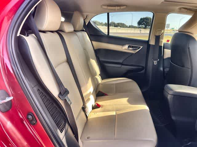 Used 2016 Lexus CT 200h w/ Navigation Package FWD image 14