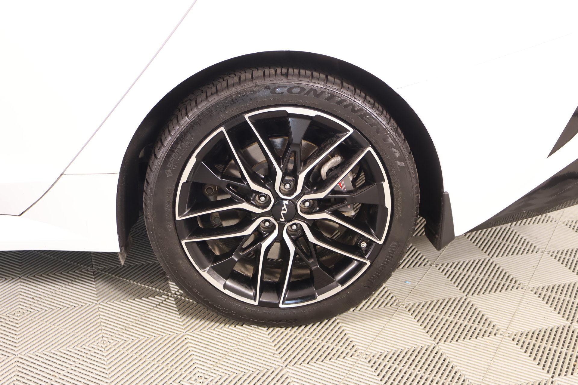 Used 2024 Kia K5 GT w/ GT1 Package FWD image 20