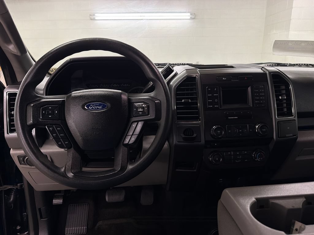 Used 2017 Ford F150 XLT RWD image 7
