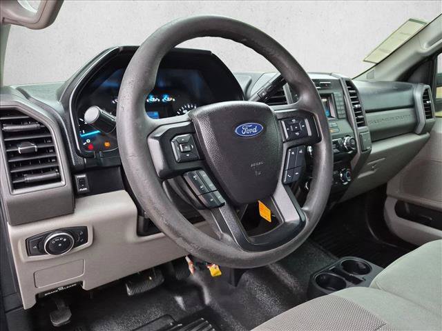Used 2017 Ford F250 XL w/ STX Appearance Package AWD/4WD image 13